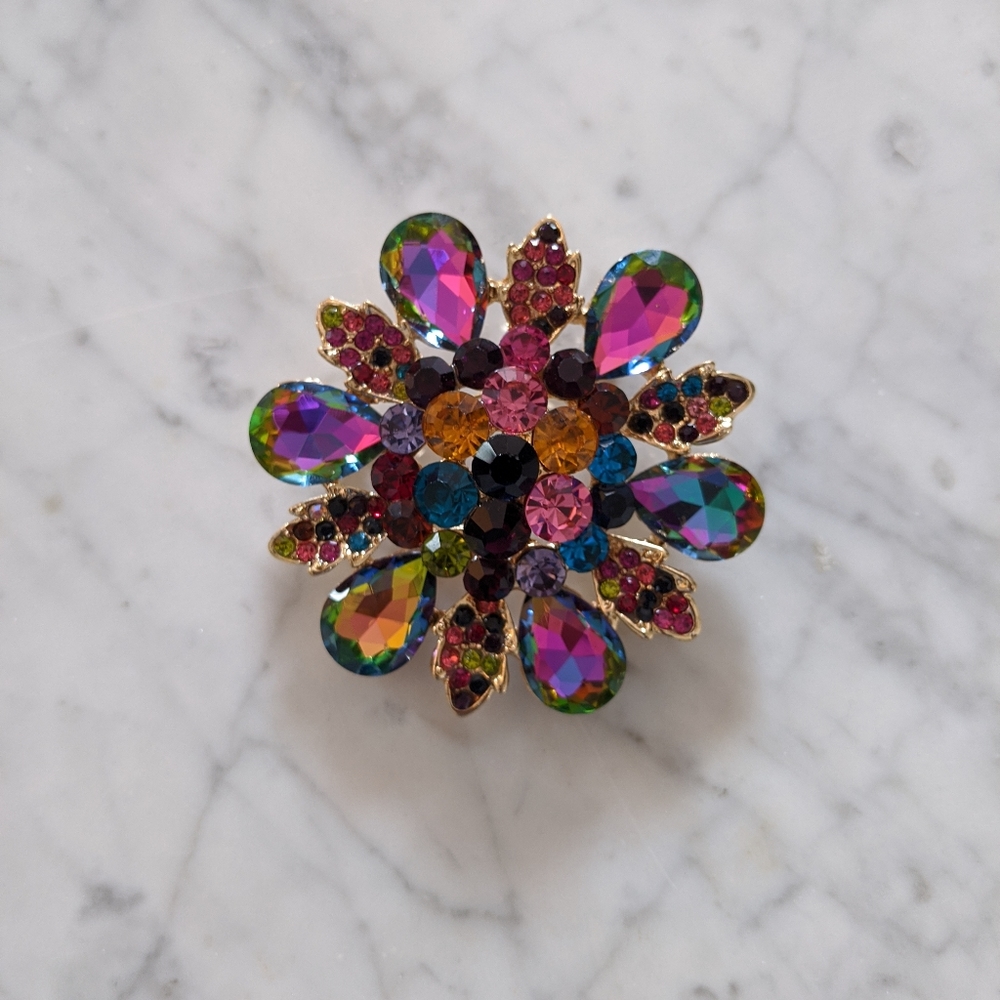 Large Flower brooch SOLD INSTORE